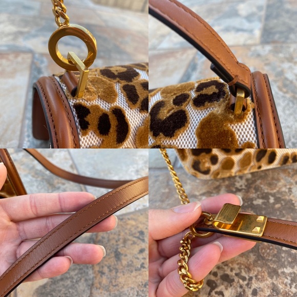 SOLD Valentino Garavani Small VSling Crossbody - Picture 5 of 16